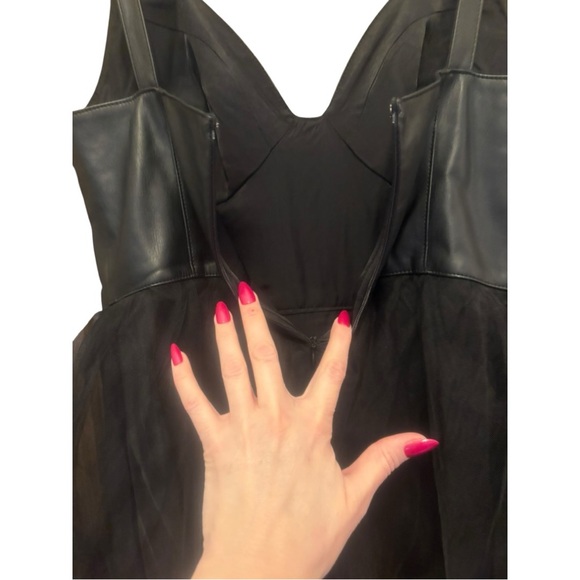 Anthropologie Black Leather and Tulle Dress Size For (4) - Picture 11 of 12